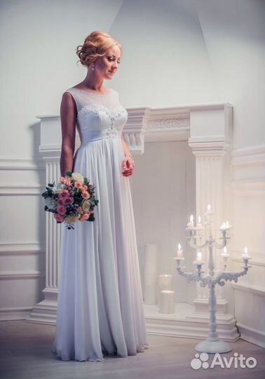 Свадебное платье белое 40-42 р-р