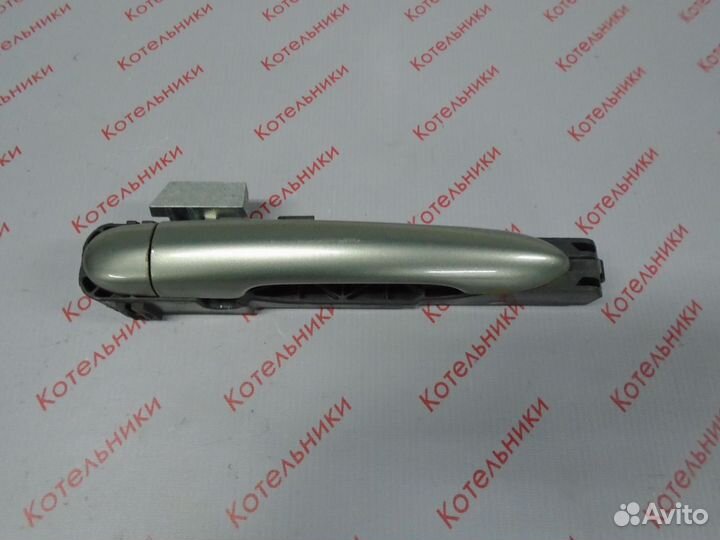 Nissan 80642-AV600 Ручка двери передняя правая