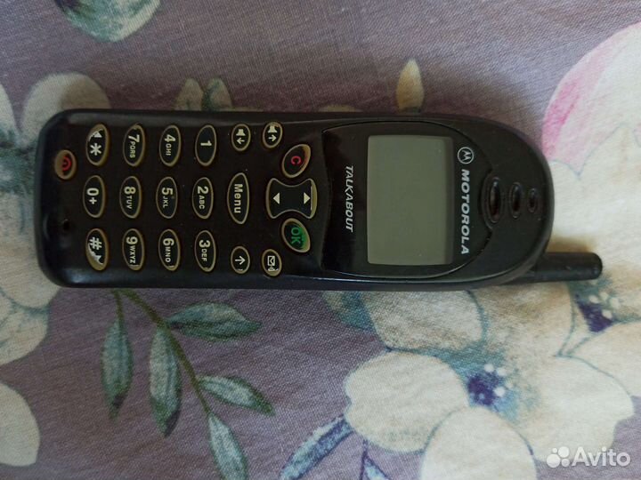 Телефон Motorola T180