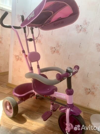 Детский велосипед трехколесный с ручкой