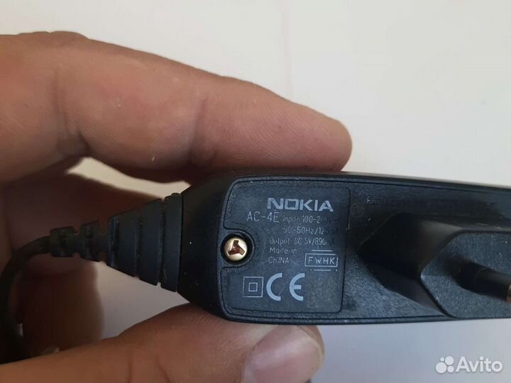 Сетевое зарядное устройство адаптер Nokia AC-4E