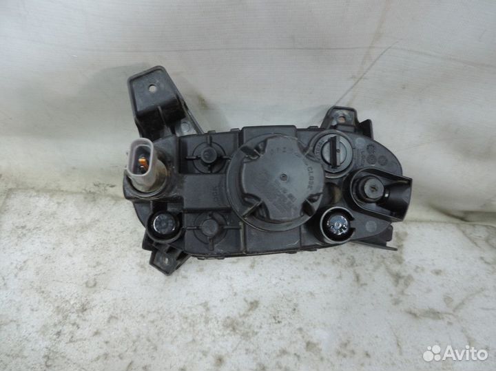 Фара противотуманная правая Kia Seltos 2019