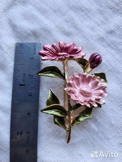 Брошь Маргаритки