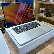 Apple MacBook Air 15 M2 8/256Gb