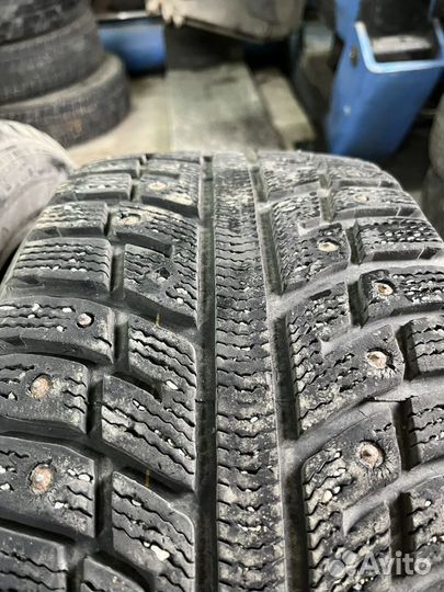 Kumho I'Zen KW22 215/50 R17