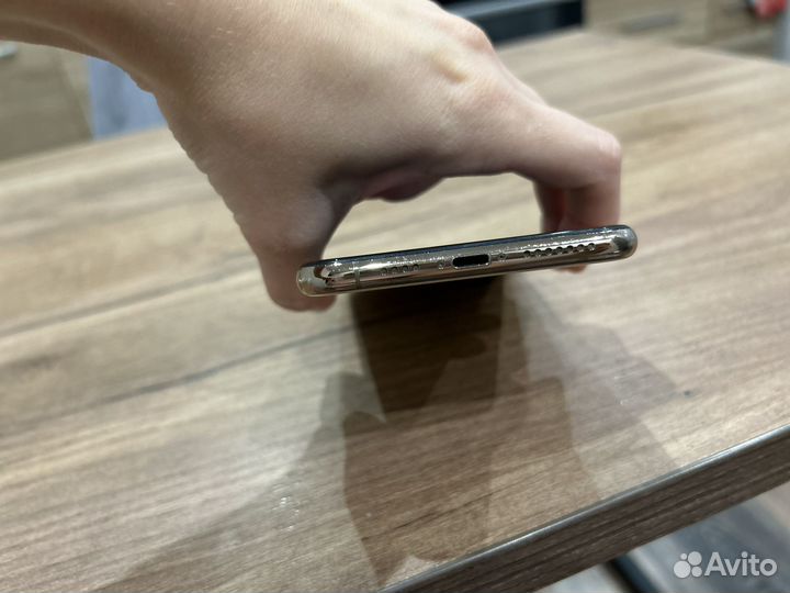 iPhone xs max 64 gold