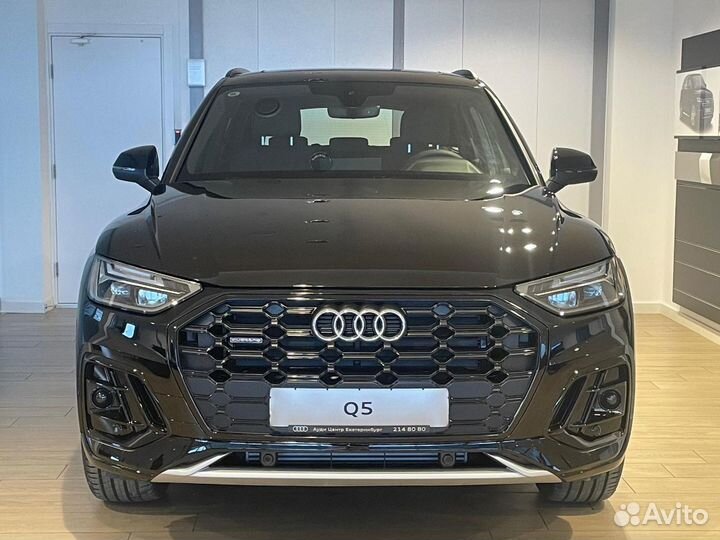 Audi Q5L 2.0 AMT, 2024