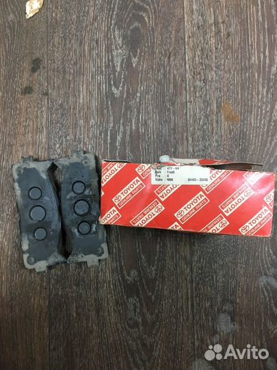 Тормозные колодки Toyota Camry ACV40