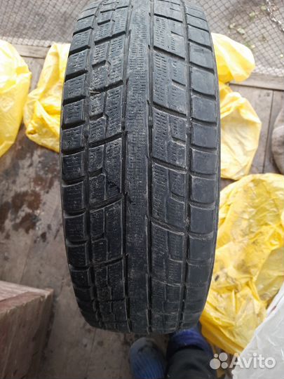 Yokohama Geolandar A/T-S G012 215/65 R16
