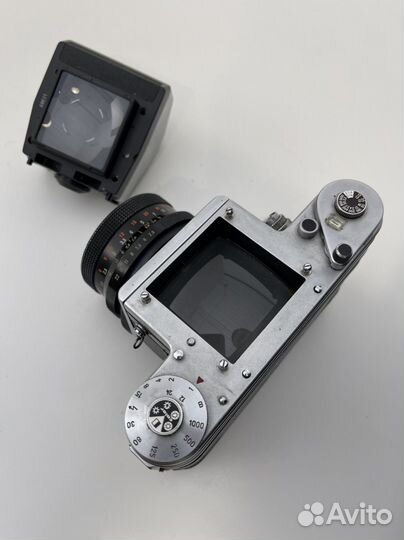 Плёночный фотоаппарат Pentacon six TL