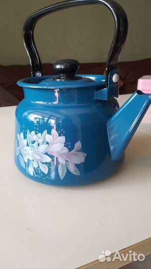 Чайник эмалированный новый