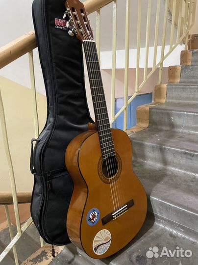 Гитара Yamana c40