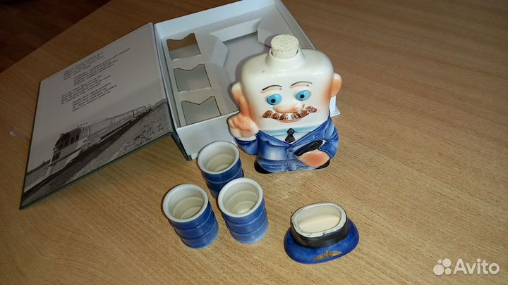 Графин +3 рюмки (сувенир 