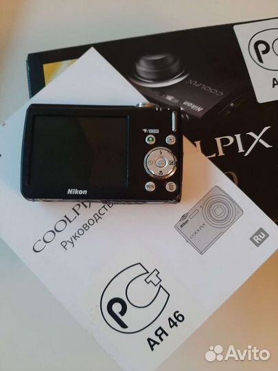 Фотоаппарат Nikon Coolpix S220 с аксессуарами