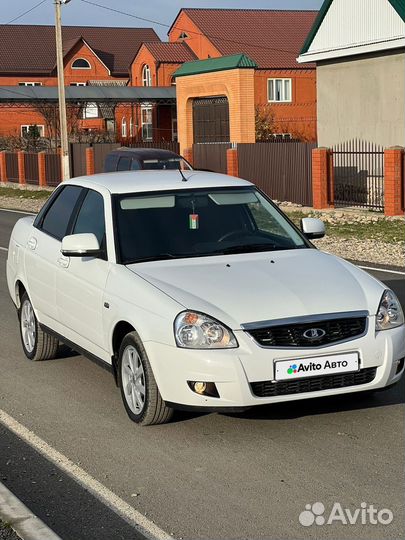 LADA Priora 1.6 МТ, 2016, 180 000 км