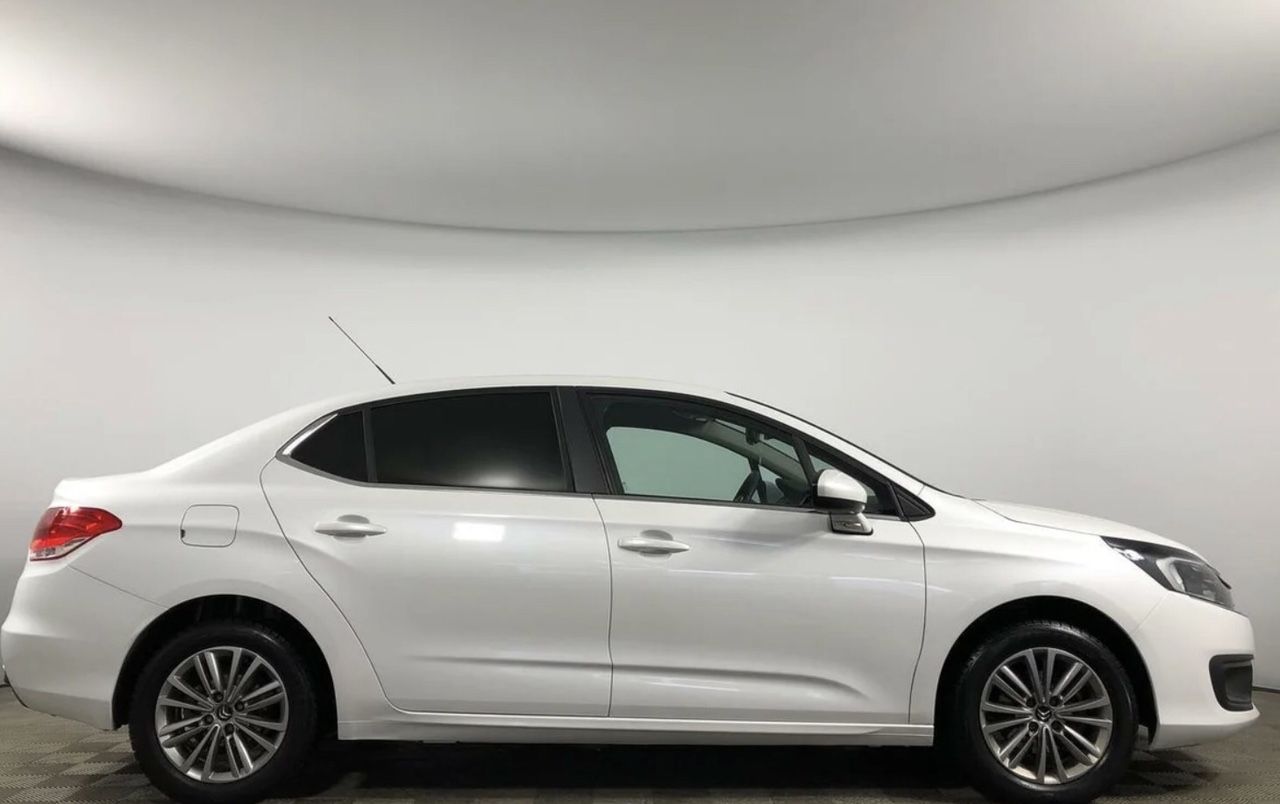 Citroen C4: фото владельца