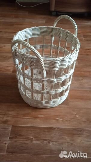 Корзина плетёная из бум лозы