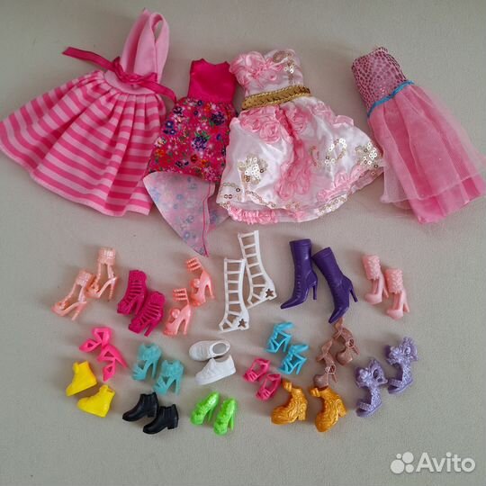 Одежда и обувь для Барби В доставке