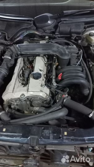 Мотор Мерседес м 104