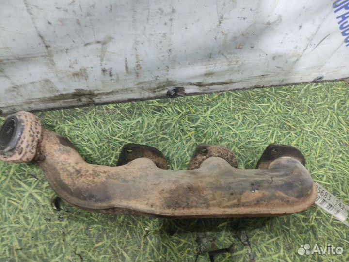 Выпускной коллектор левый Mercedes-Benz Ml W163