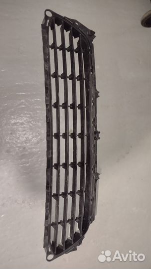 Решётка радиатора передняя Рено Флюенс рестайлинг