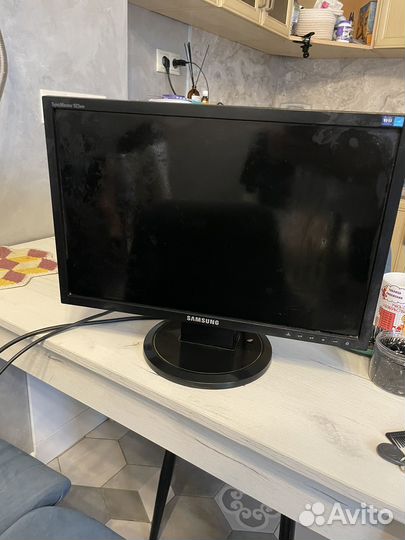 Монитор для компьютера