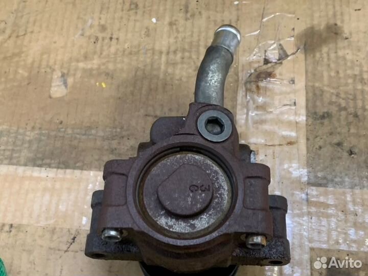 Насос гидроусилителя Ford Fusion