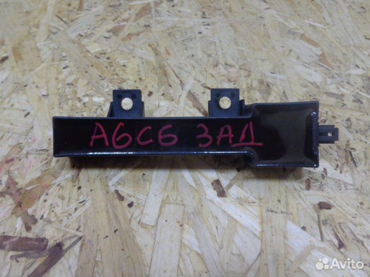 Антенна Audi A6 C6 BVJ