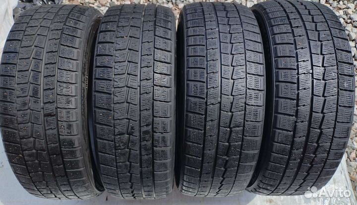 Dunlop SP Winter Maxx WM01 215/45 R18 89Q