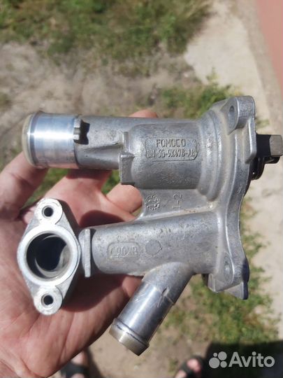 Корпус термостата ford