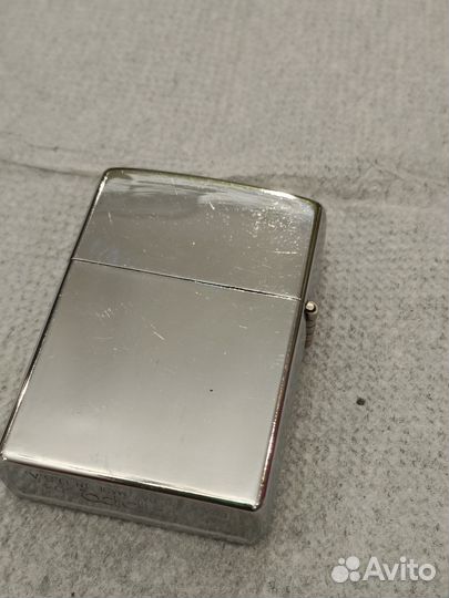 Зажигалка бензиновая zippo