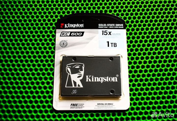 KingSton 1 тб KC600 2.5