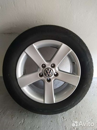 Диски с резиной R 16 летние VAG