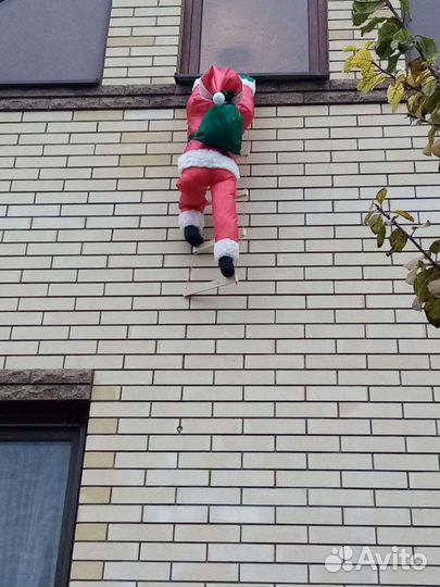 Дед мороз(Санта) на лесенке