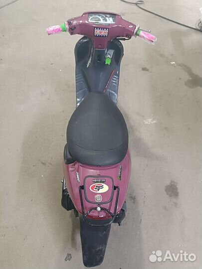 Скутер Suzuki Lets
