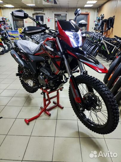 Новые Racer XSR 300