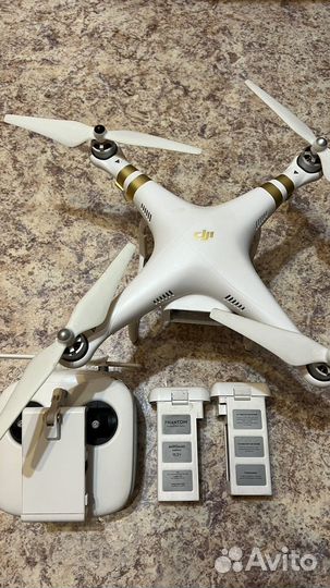 Квадрокоптер dji phantom 3 pro