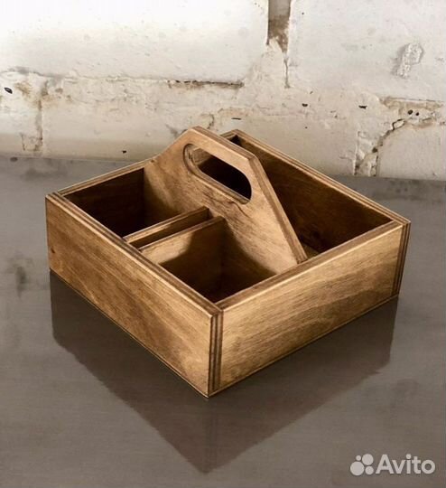 Салфетницы, бейджи, планшеты, резервы, счетницы