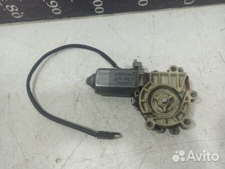 Моторчик переднего левого стеклоподъемника