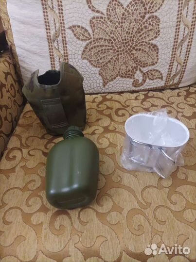 Фляжка армейская