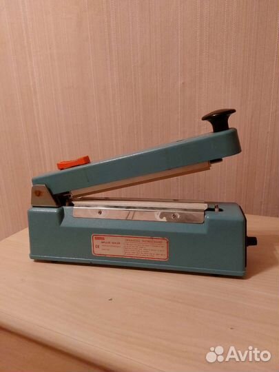 Запайщик пакетов, пленки дл.до 20см, металл