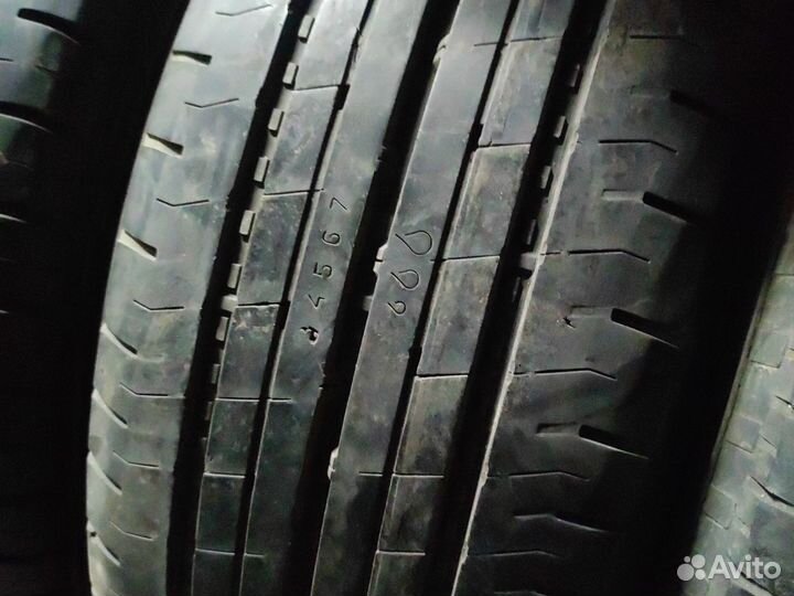 Nokian Tyres Hakka C2 215/65 R15C