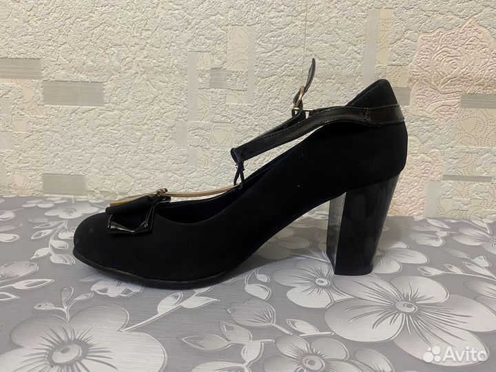 Туфли женские 35 размер (полномеры, 36)