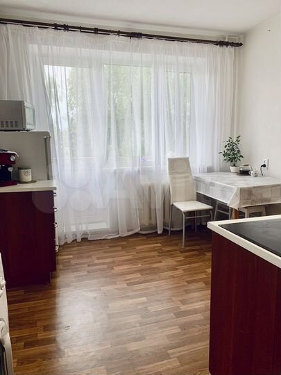 2-к. квартира, 50 м², 3/5 эт.