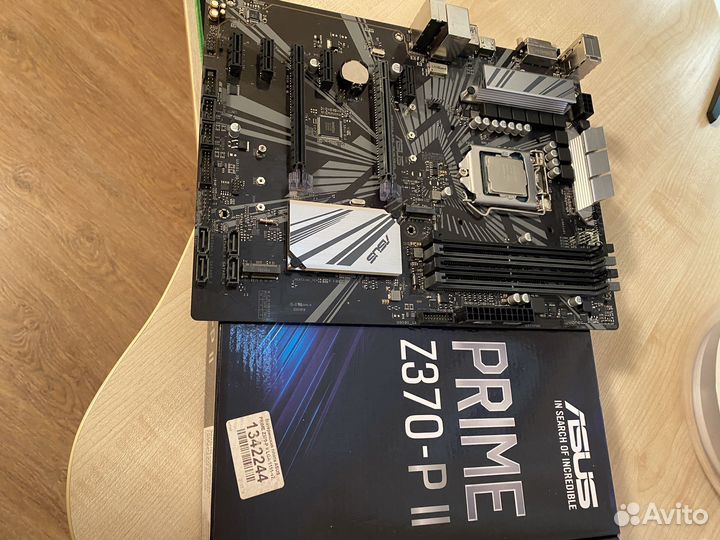 Материнская плата с процессором i7 8700
