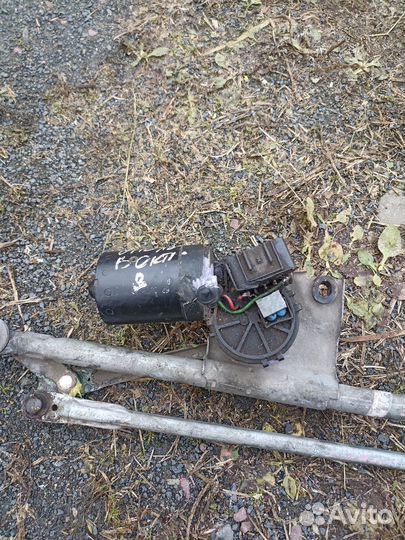 Трапеция на Опель вектра в