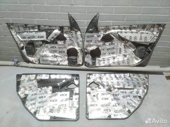 Обшивки дверей комплект LADA Granta седан 1 2013