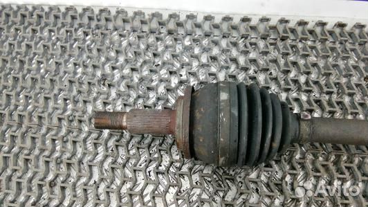 Привод передний правый toyota verso AR2 (ABG23N101