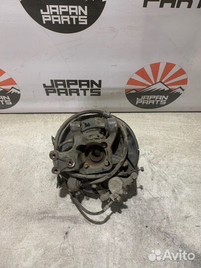 Цапфа задняя левая Opel Antara