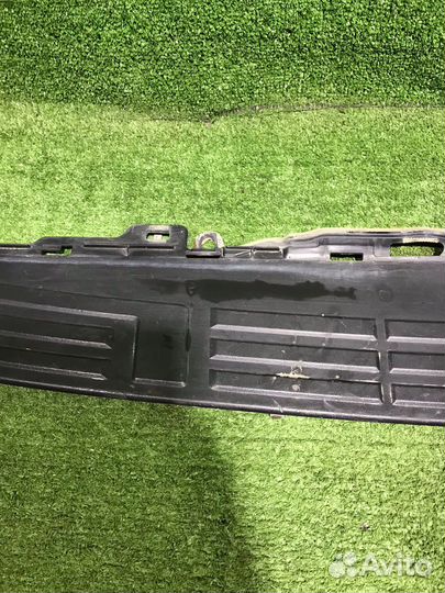 Верхняя накладка заднего бампера Prado 150